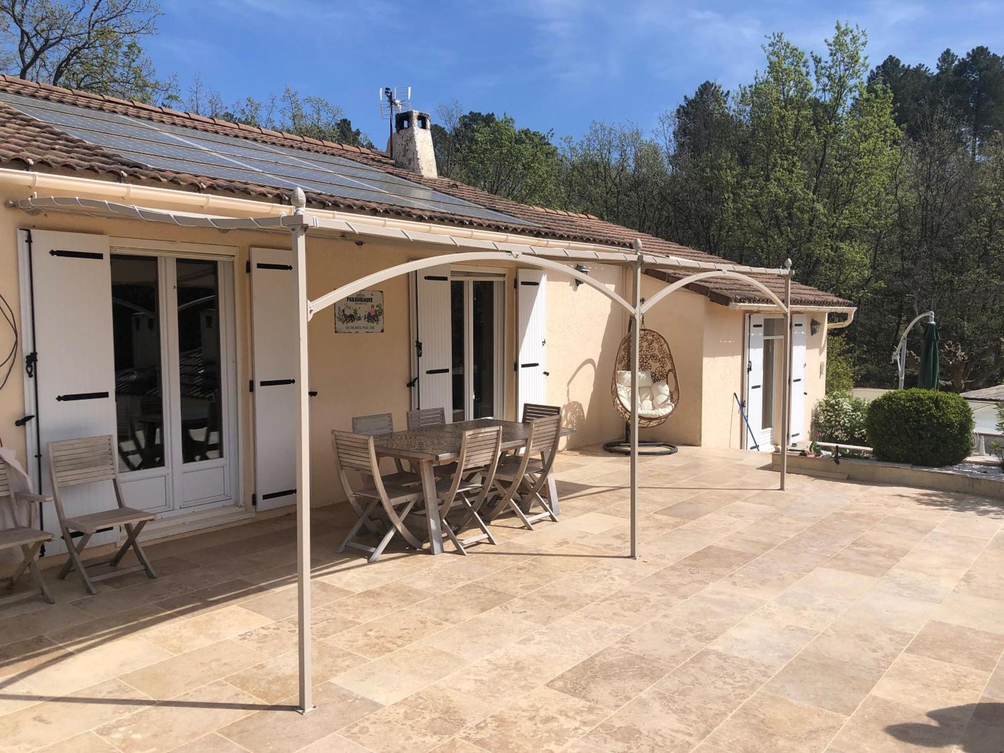 Villa Quinissole Sainte-Anastasie-sur-Issole Εξωτερικό φωτογραφία