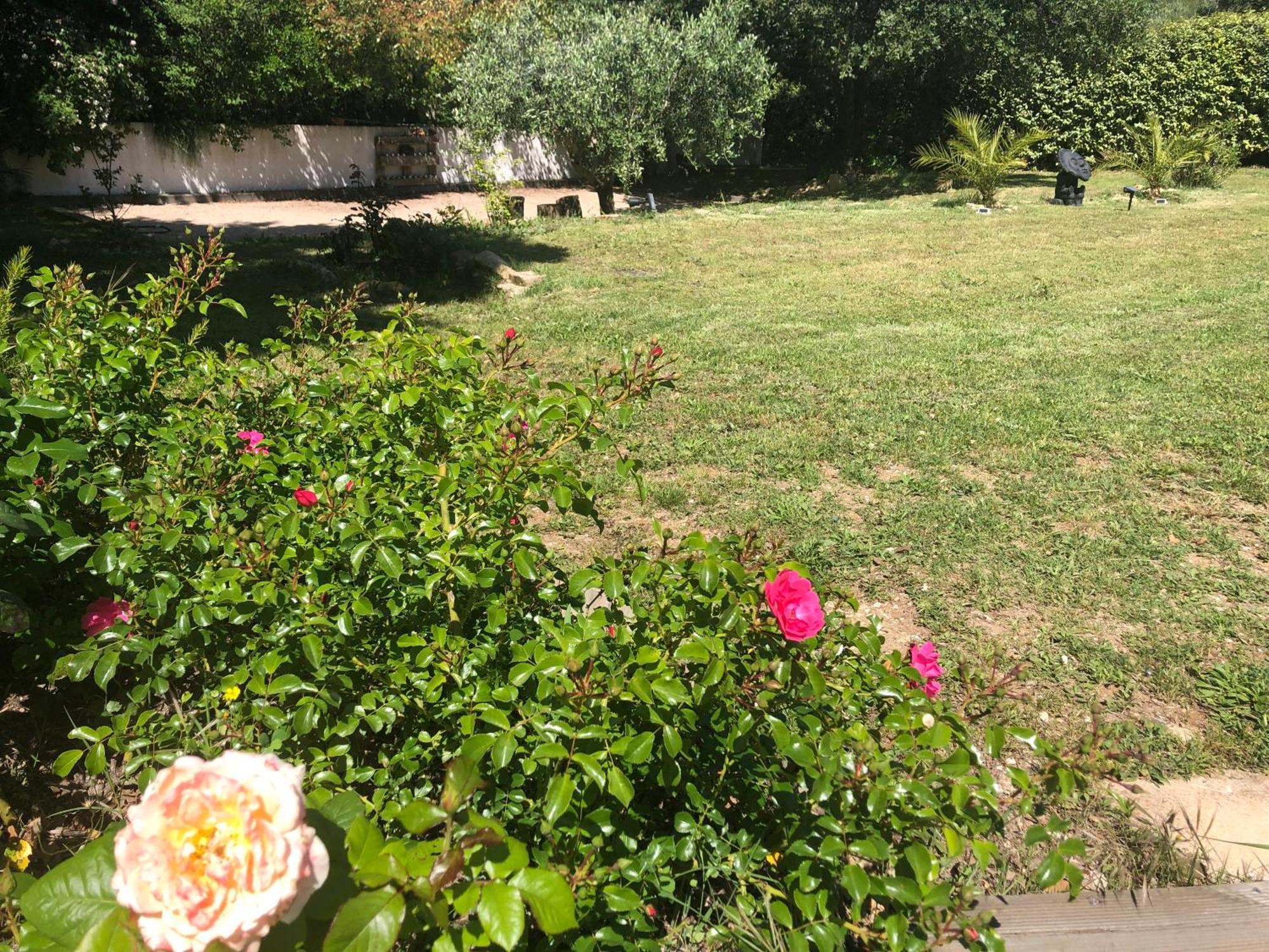 Villa Quinissole Sainte-Anastasie-sur-Issole Εξωτερικό φωτογραφία